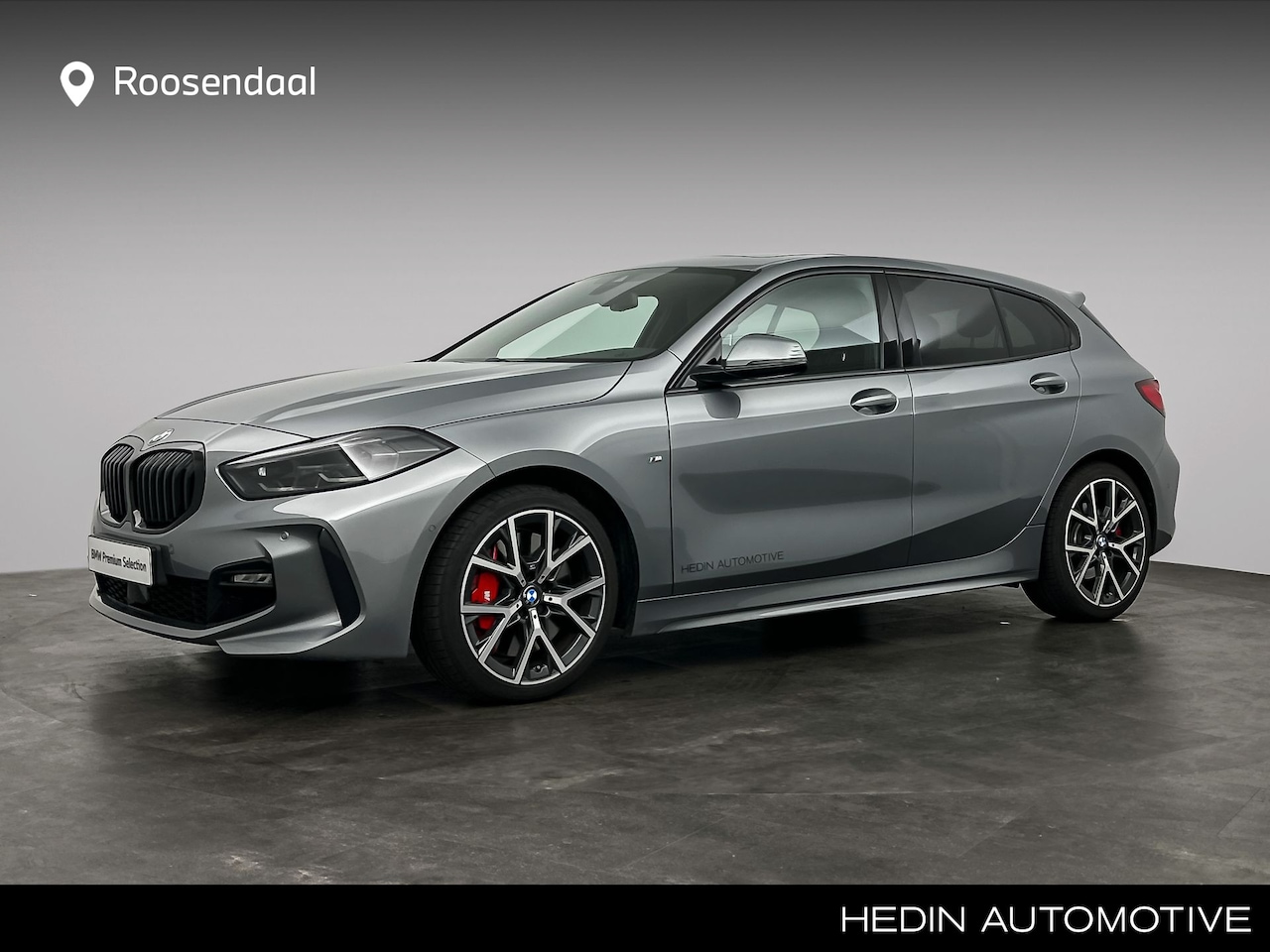BMW 1-serie - 118i M-Sport | Camera | Glazen Panoramamdak | Comfort Access | Hi-Fi | - AutoWereld.nl