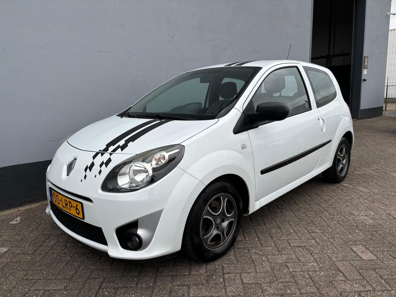 Renault Twingo - 1.2-16V Authentique - Airco - AutoWereld.nl