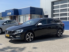 Volvo V60 - 2.0 T4 Bus. Sport | trekhaak | dakraam | navi