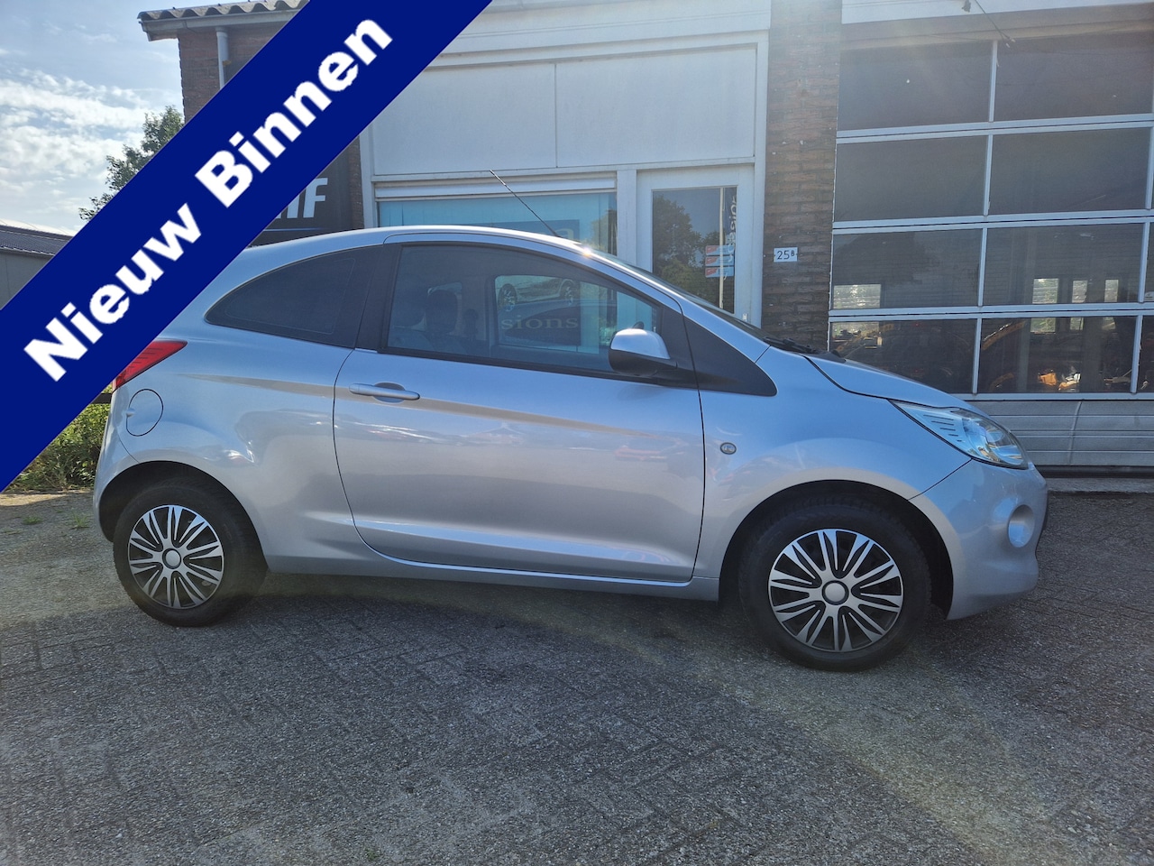 Ford Ka - 1.2i "Champions Edition" Airco - Apk 31-07-2026 !! - AutoWereld.nl