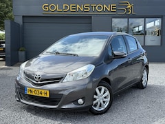 Toyota Yaris - 1.3 VVT-i Dynamic 1e Eigenaar, Airco, Trekhaak, 6-Bak, Lm Velgen, Weinig Km, 100pk, Elekt.