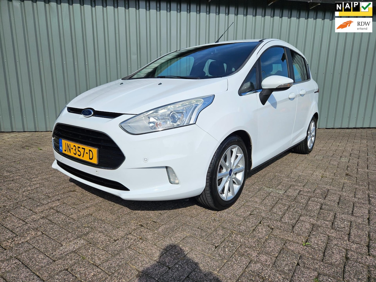 Ford B-Max - 1.0 EcoBoost Titanium Navi Camera Trekhaak - AutoWereld.nl