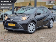 Toyota Aygo X - 1.0 VVT-i MT Play Aygo X 1.0 VVT-i MT play