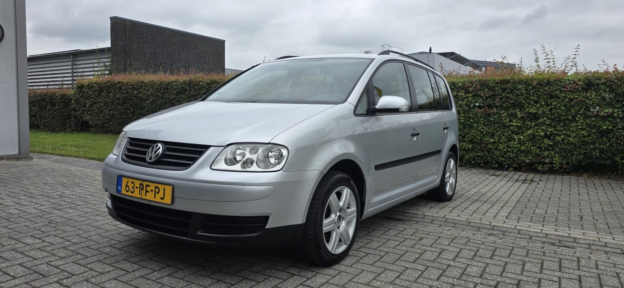 Volkswagen Touran - 1.6-16V FSI Athene 1.6-16V FSI Athene - AutoWereld.nl