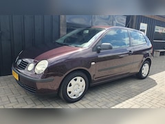 Volkswagen Polo - 1.4-16V *NIEUWE APK