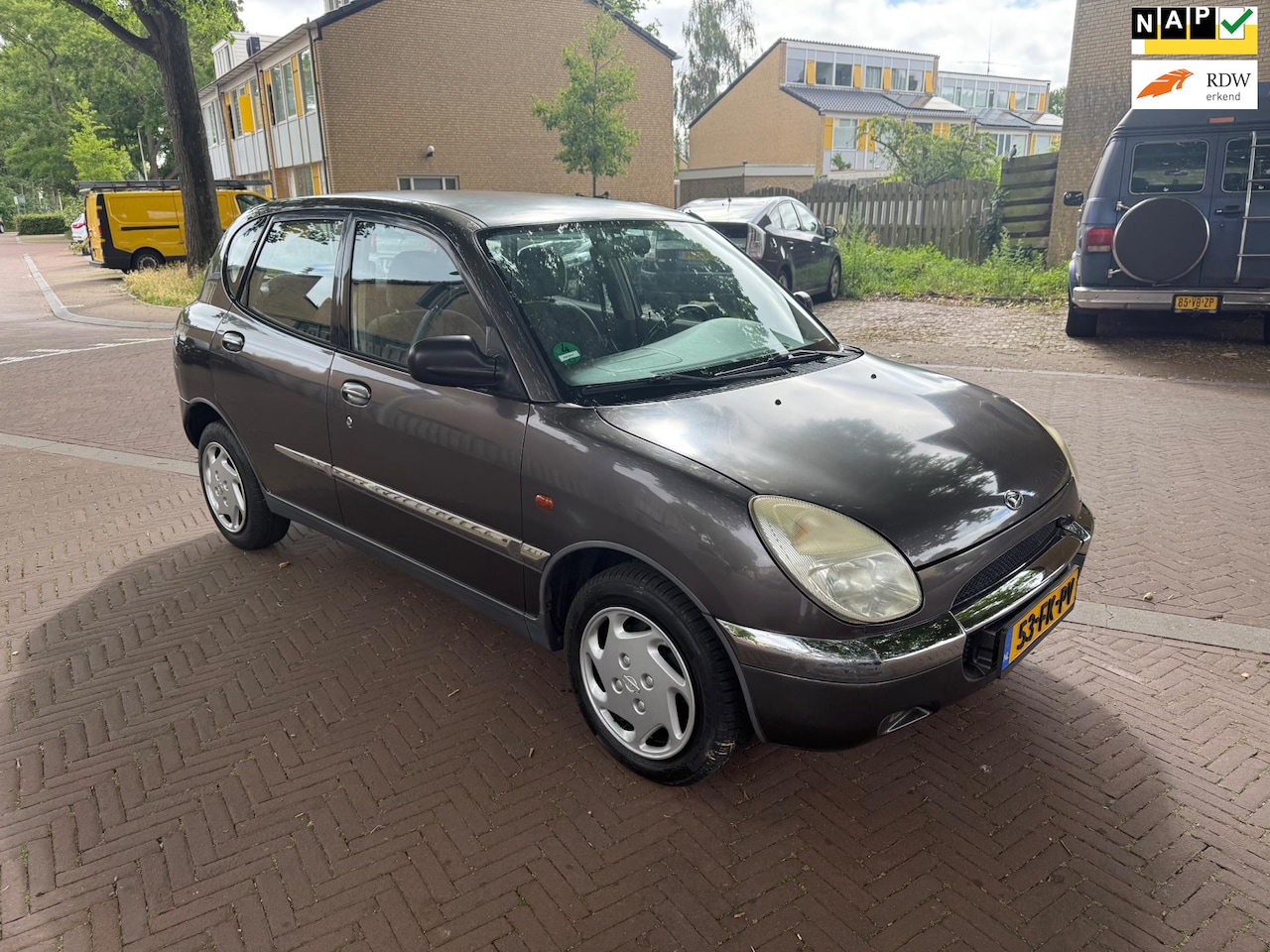 Daihatsu Sirion - AUTOMAAT / 80.000 NAP / 4X elektrische ramen - AutoWereld.nl