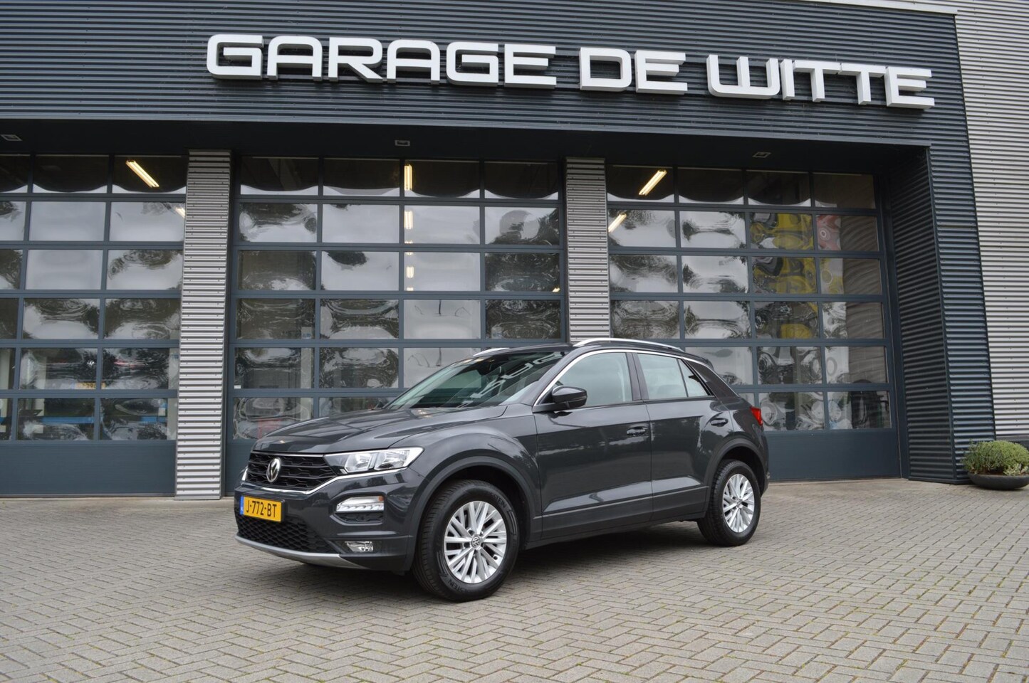 Volkswagen T-Roc - 1.5 TSI Style Business 1.5 TSI Style Business - AutoWereld.nl