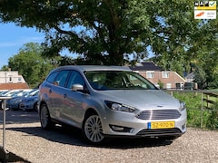 Ford Focus Wagon - 1.0 Titanium | Cruise + Clima + Navi nu € 7.975,