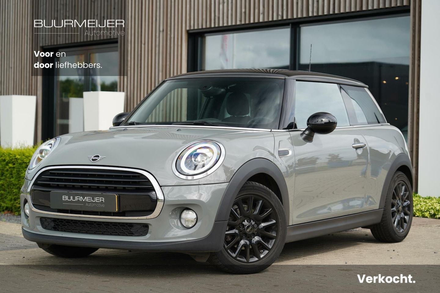 MINI Cooper - Mini 1.5 Chili - Dealer onderhouden - Union Jack achterlichten - Led koplampen - Apple Car - AutoWereld.nl