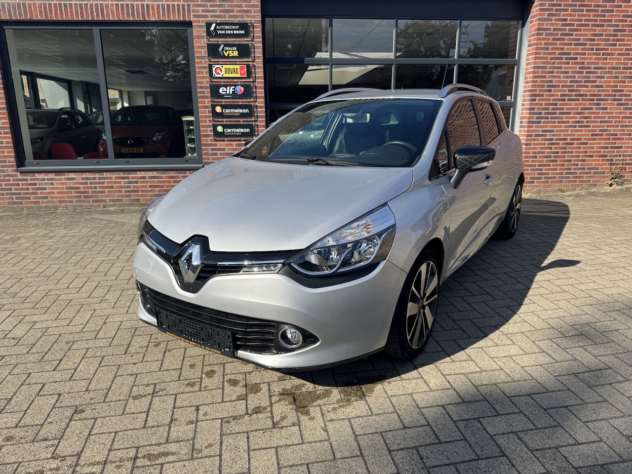 Renault Clio Estate - 0.9 TCe Iconic 0.9 TCe Iconic - AutoWereld.nl