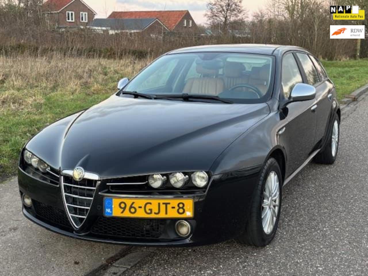 Alfa Romeo 159 Sportwagon - 1.8 mpi Distinctive ECC Audio/CD Leder Electric pakket ABS LMV 16" Cruisecontrol Dealerond - AutoWereld.nl