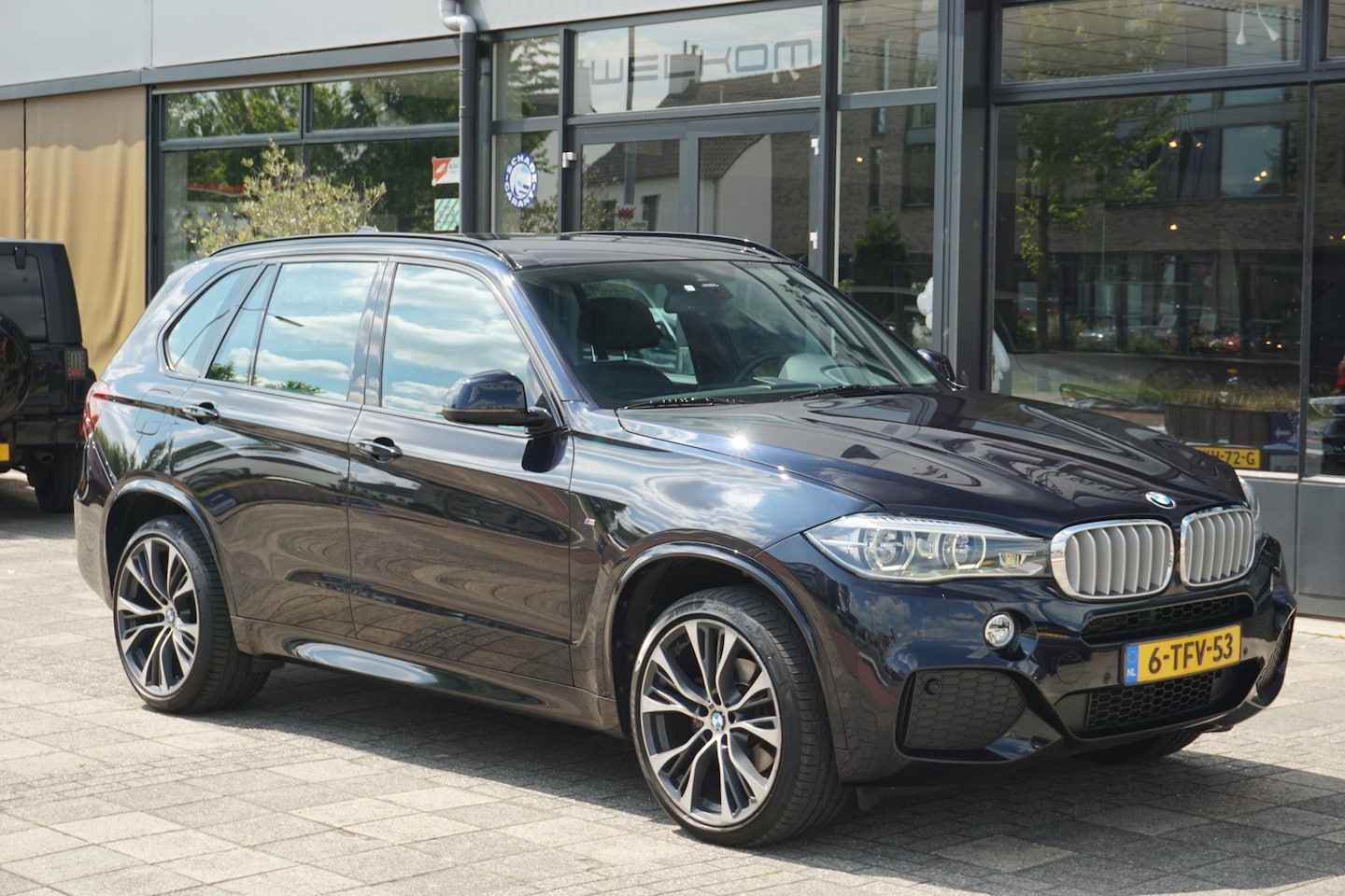 BMW X5 - xDrive30d High Executive | B&O | M pakket | Comfort stoelen | Trekhaak - AutoWereld.nl