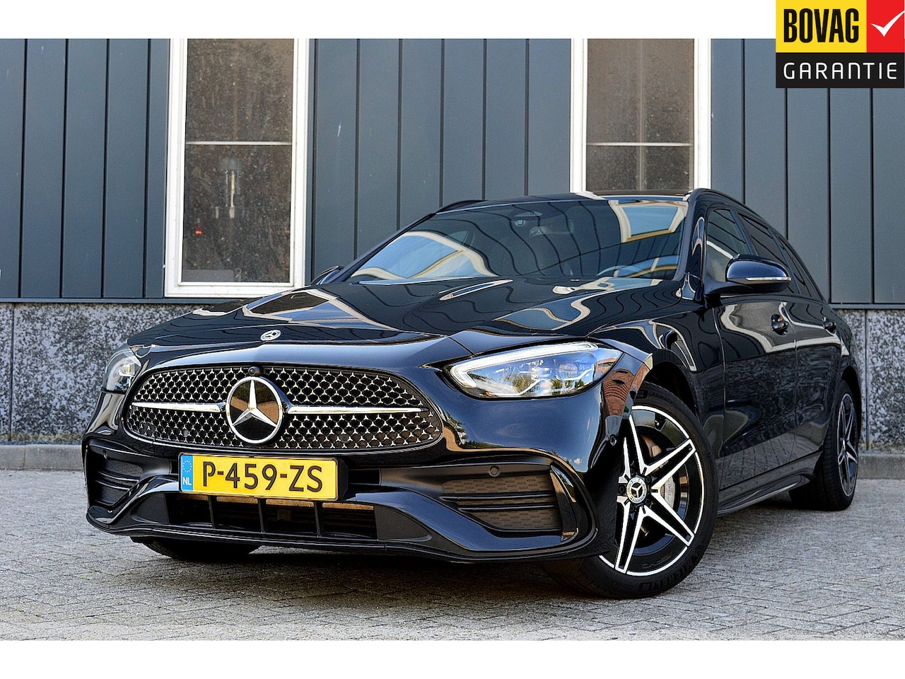 Mercedes-Benz C-klasse Estate - 300 e AMG Line Rijklaarprijs-Garantie Panorama dak Leder Led Sfeerverlichting Navigatie - AutoWereld.nl