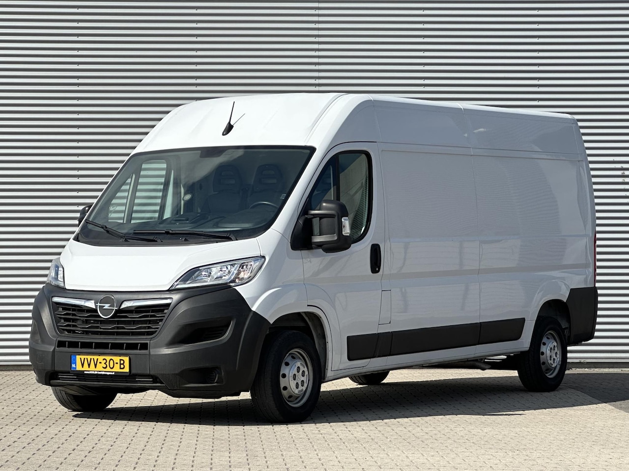 Opel Movano - 2.2D 165 L3H2 Edition 2.2D 165 L3H2 Edition - AutoWereld.nl