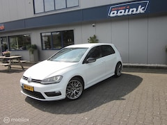 Volkswagen Golf - 1.4 TSI ACT Business Edition R-LINE
