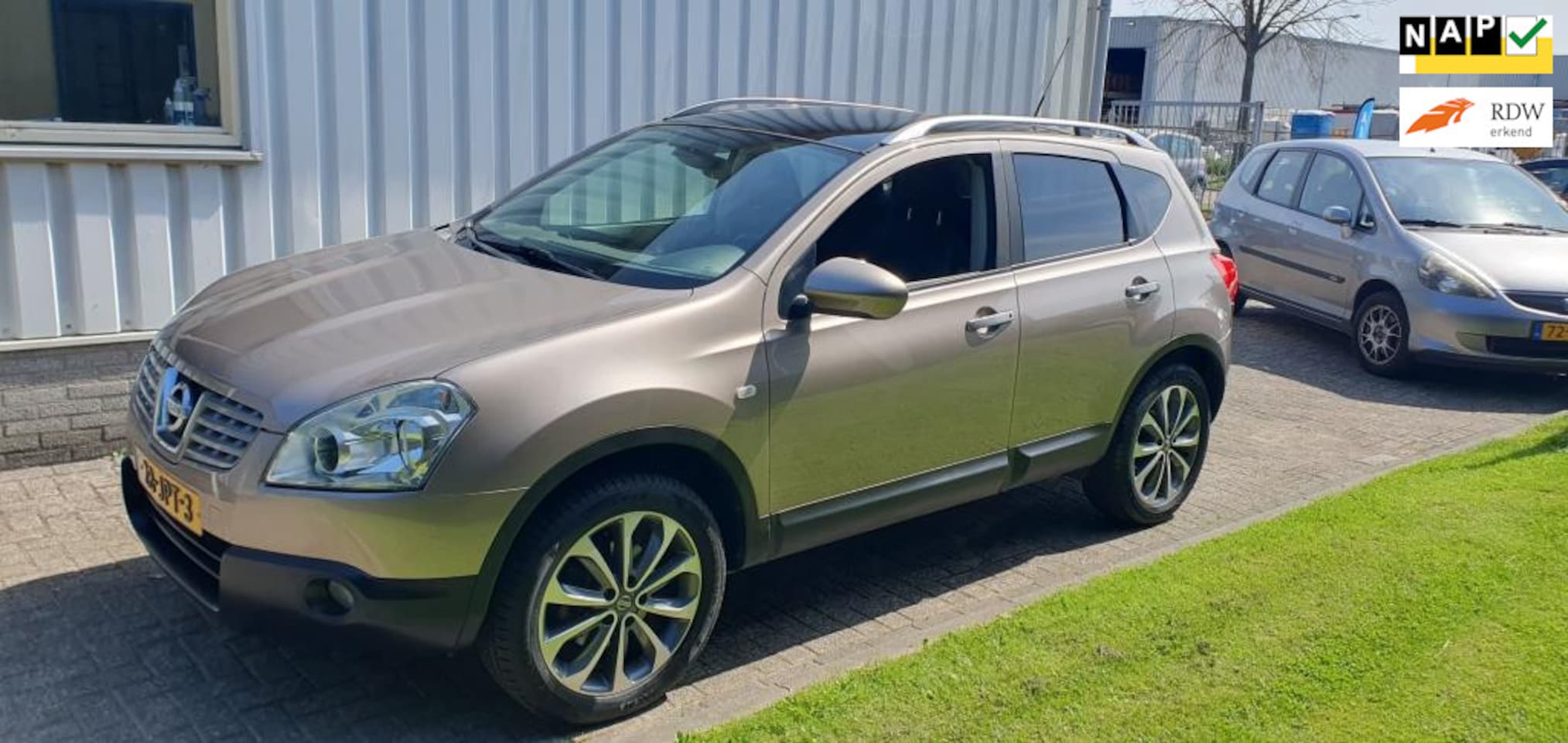 Nissan Qashqai - 1.6 Connect Edition