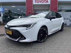 Toyota Corolla Touring Sports - 2.0 Hybrid GR-Sport Plus Bi-Tone | Trekhaak | Head-Up Display |