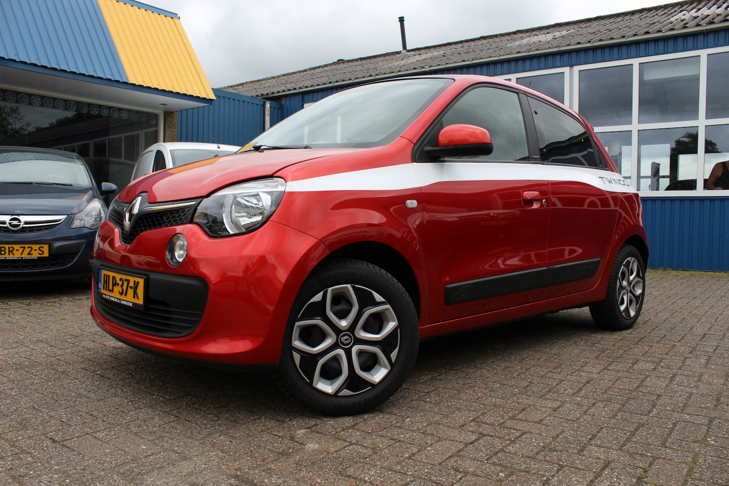 Renault Twingo - 1.0 SCe "Limited Summer Top Edition" - AutoWereld.nl