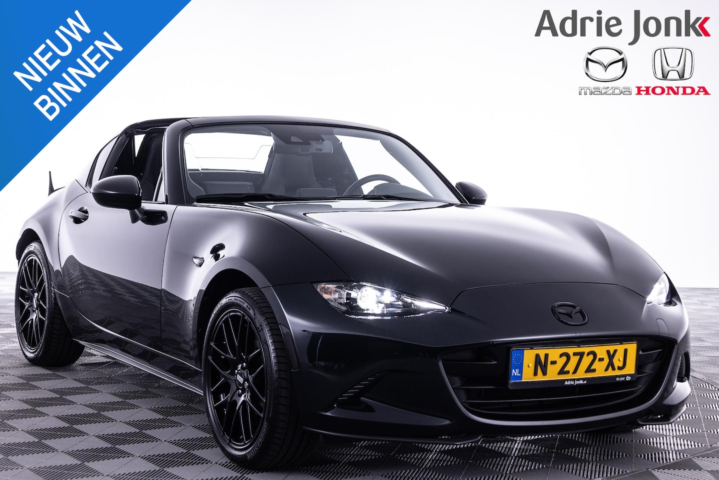 Mazda MX-5 RF - 1.5 SkyActiv-G 132 Luxury | LEDER | APPLE CARPLAY | 17 INCH BBS LM | PARKEERSENSOREN | BOS - AutoWereld.nl