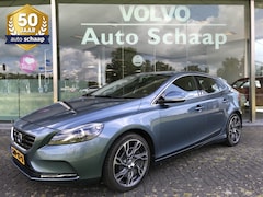 Volvo V40 - 1.6 T3 Summum | Rijklaar incl garantie | Xenon Navigatie Leer Stoelverwarming Trekhaak
