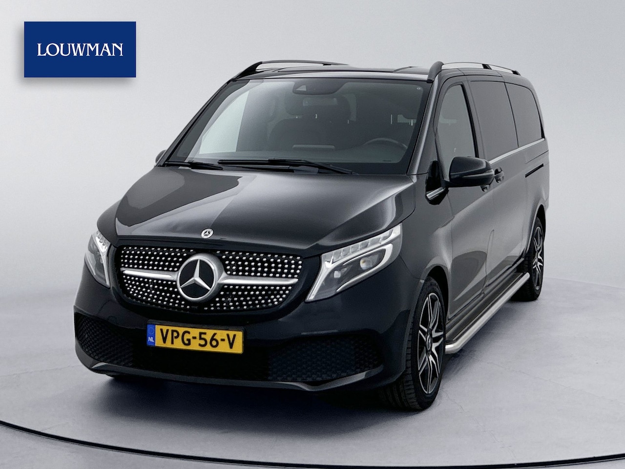 Mercedes-Benz V-klasse - 250d Extra Lang DC Leder Dubbele cabine Elektrische schuifdeuren 19" inch AMG Camera - AutoWereld.nl