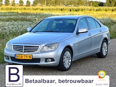 Mercedes-Benz C-klasse - 200 K Elegance /Youngtimer/Clima/Cruise/Stoelverw/Hout/Parkh/