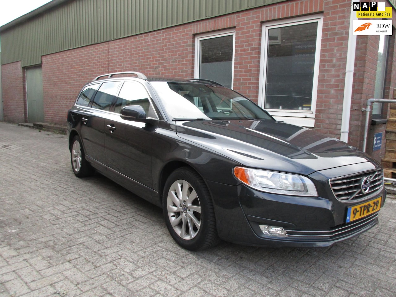 Volvo V70 - 1.6 T4 Nordic 1.6 T4 Nordic+ - AutoWereld.nl