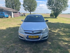 Opel Astra - 1.6 Temptation