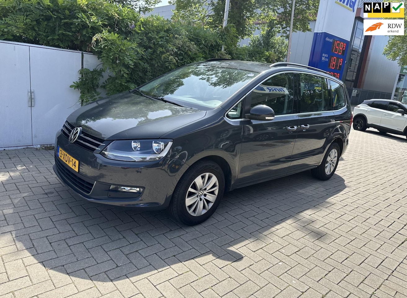 Volkswagen Sharan - 1.4 TSI Comfortline Edition 7p. allen handel of export - AutoWereld.nl