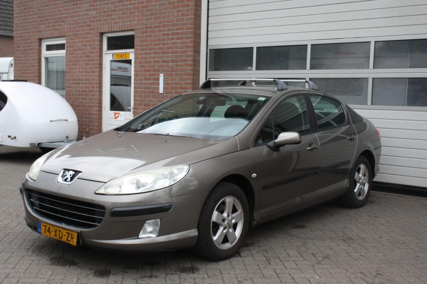 Peugeot 407 - 1.8-16V Premium 1.8-16V Premium Nieuwe Apk, Airco, Trekhaak, Rijd Goed!!! - AutoWereld.nl