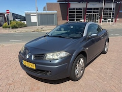 Renault Mégane coupé cabriolet - 2.0-16V Tech Line Leer Pano