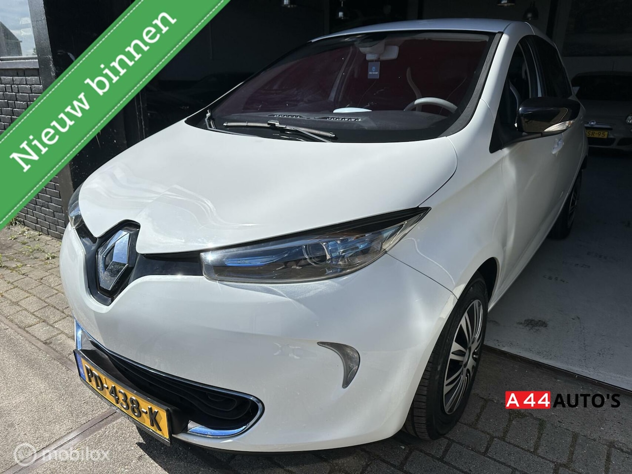 Renault Zoe - Q210 Zen Quickcharge 22 kWh (ex Accu) 61396 KM* - AutoWereld.nl