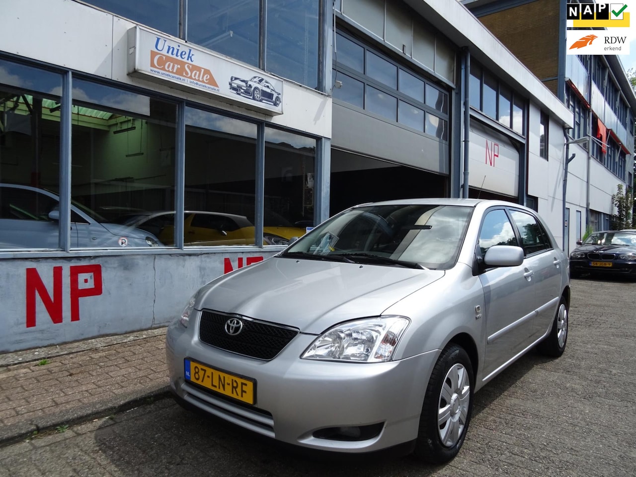Toyota Corolla - 1.6 VVT-i Linea Sol 1.6 VVT-i Linea Sol - AutoWereld.nl