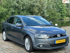 Volkswagen Jetta - 1.4 TSI Hybrid Highline Automaat airco elektrische ramen cv op afs