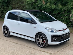 Volkswagen Up! - 1.0 TSI GTI | Panorama dak | Stoelverwarming
