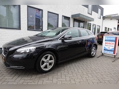 Volvo V40 - 1.6 D2 MOMENTUM BNS LM (verbruik 1: 23 )