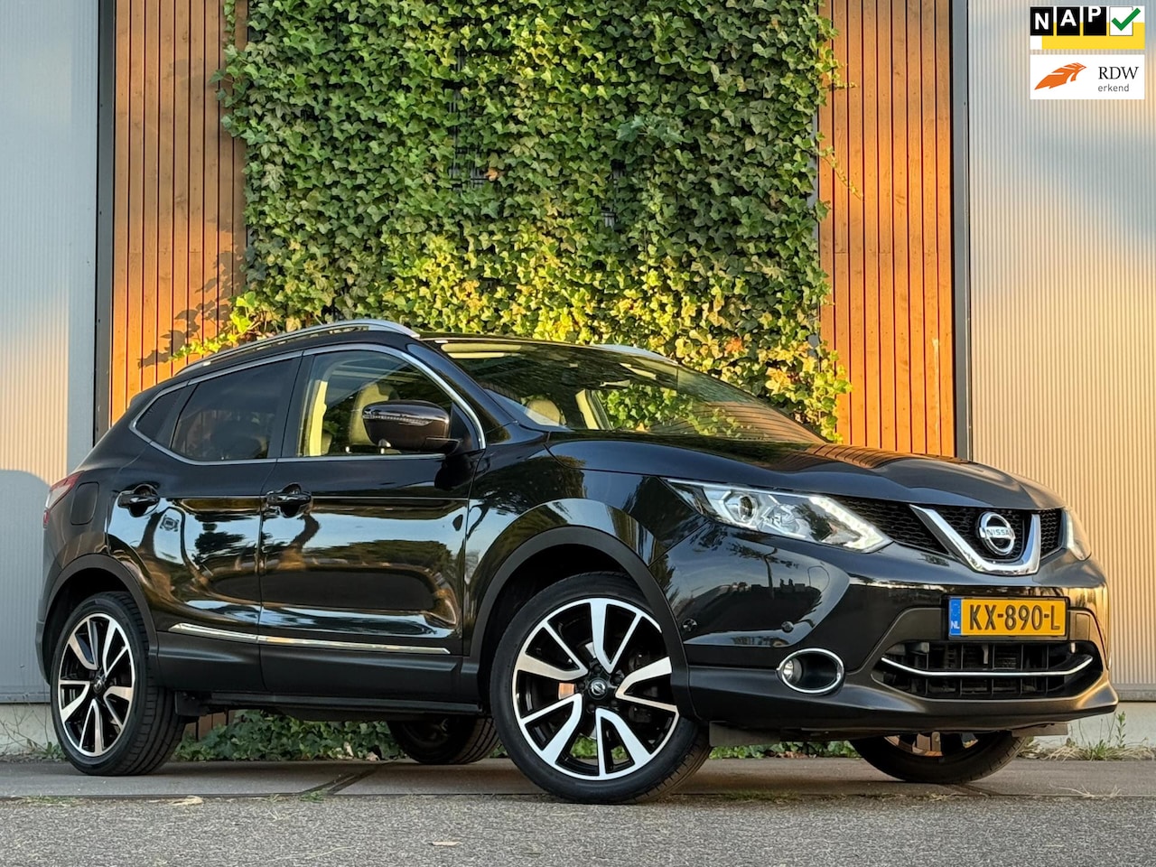 Nissan Qashqai - 1.2 Tekna|Navi|Leer|Camera|NAP|Pano| - AutoWereld.nl
