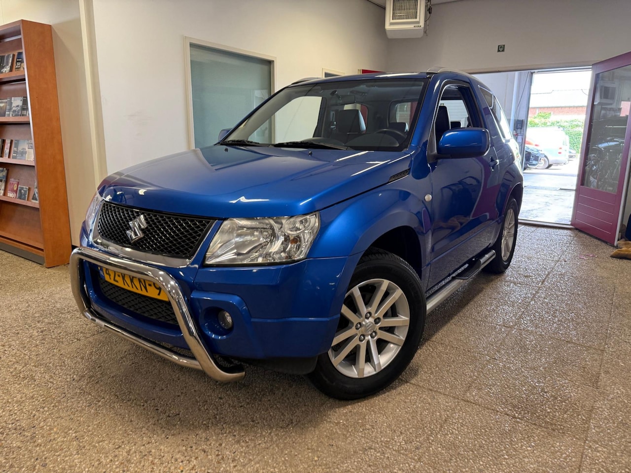 Suzuki Grand Vitara - 1.6-16V High Executive 4x4 3-drs - AutoWereld.nl