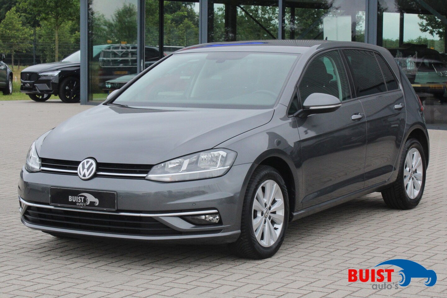 Volkswagen Golf - 1.6 TDI Comfortline DSG NAVI CARPLAY 127384KM! - AutoWereld.nl