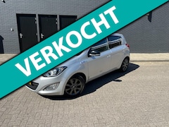 Hyundai i20 - 1.2i Go 5RDS Airco Trekhaak NAP