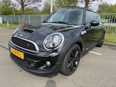 MINI Cooper S - 1.6 Monte Carlo Automaat Panorama Xenon Navi