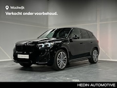 BMW iX1 - xDrive30 Launch Edition 67 kWh M-Sportpakket | Panoramadak | Adaptieve LED Koplampen | Hea