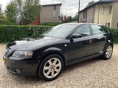 Audi A3 Sportback - 1.8 TFSI Attraction Pro Line Business