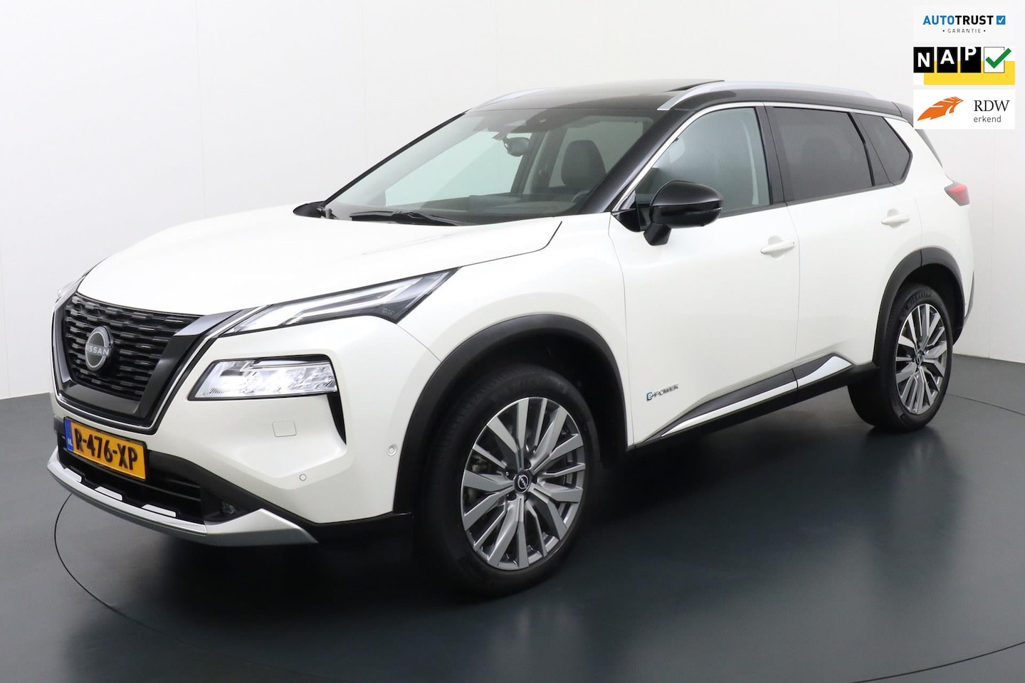 Nissan X-Trail - 1.5 e-4orce Tekna Plus 4WD 7p. panoramadak, carplay, trekhaak - AutoWereld.nl
