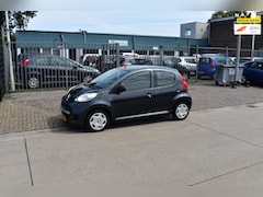 Peugeot 107 - 1.0-12V XR