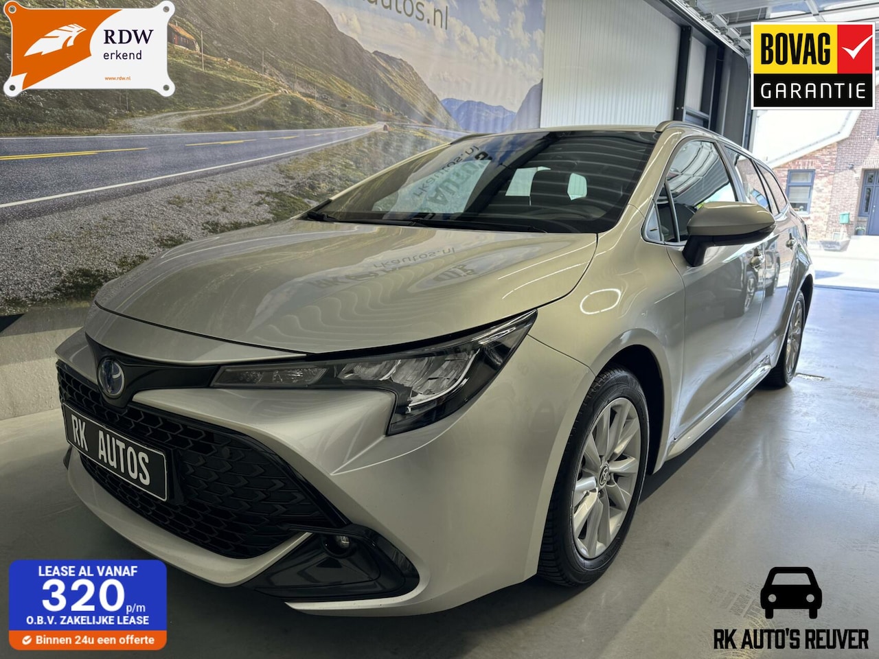 Toyota Corolla Touring Sports - Hybrid 140 Business - AutoWereld.nl