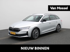 Skoda Octavia Combi - 1.5 TSI MHEV Sportline Business Automaat | Stoelverwarming | Parkeersensoren | Adaptive Cr