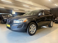 Volvo XC60 - 3.2 AWD Momentum - 43.240 KM