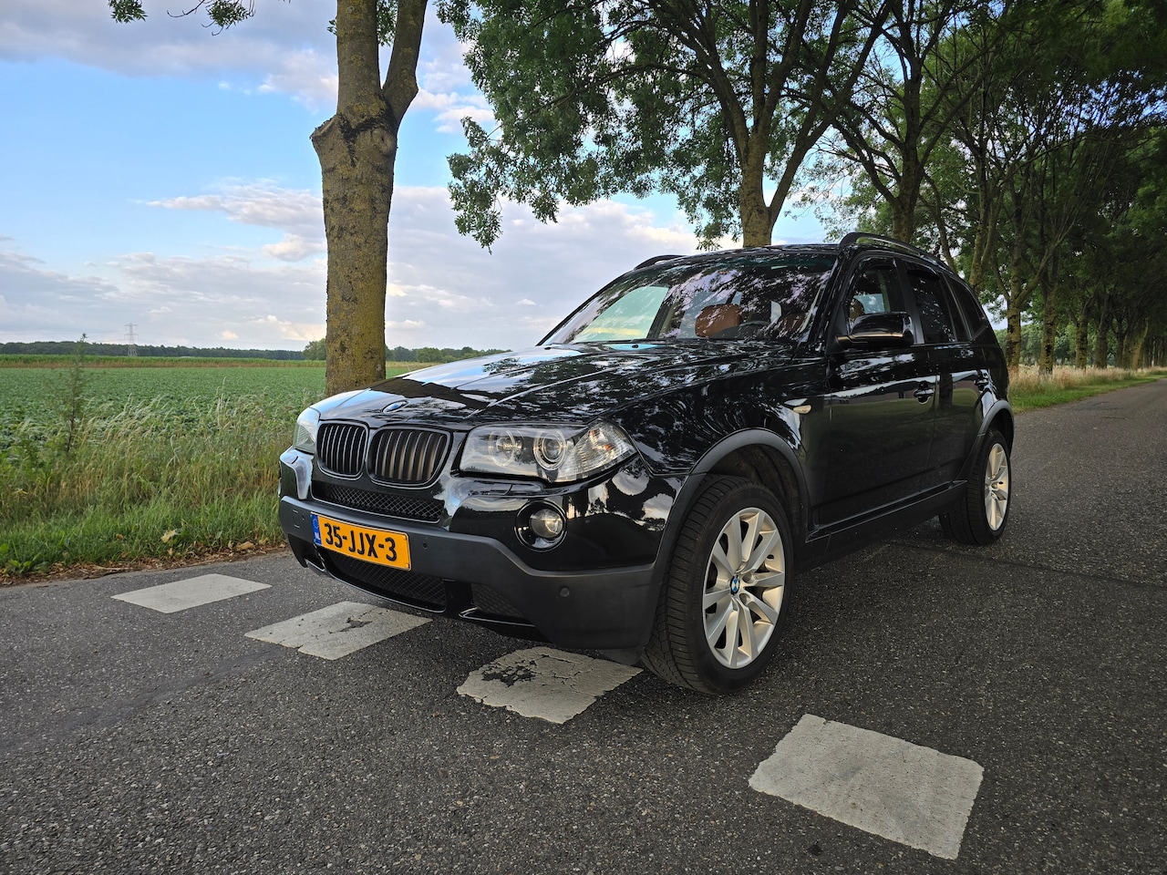 BMW X3 - 2.0i xDrive Executive - AutoWereld.nl