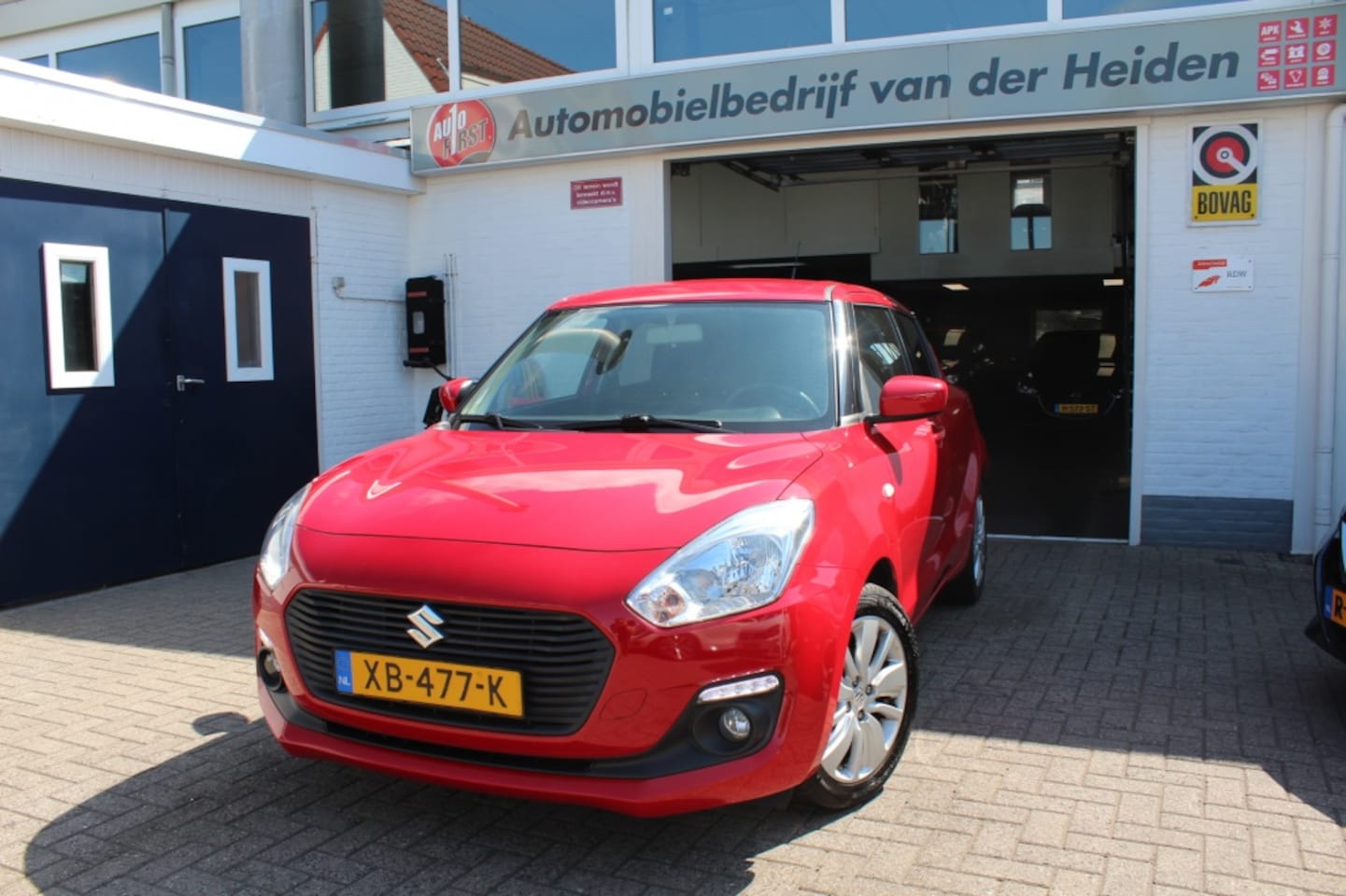 Suzuki Swift - 1.2 Select Navi | Carplay - AutoWereld.nl